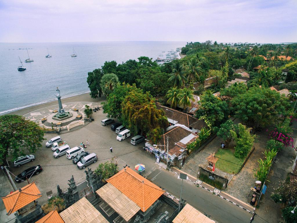 Nirwana Sea Side Cottages Lovina Esterno foto